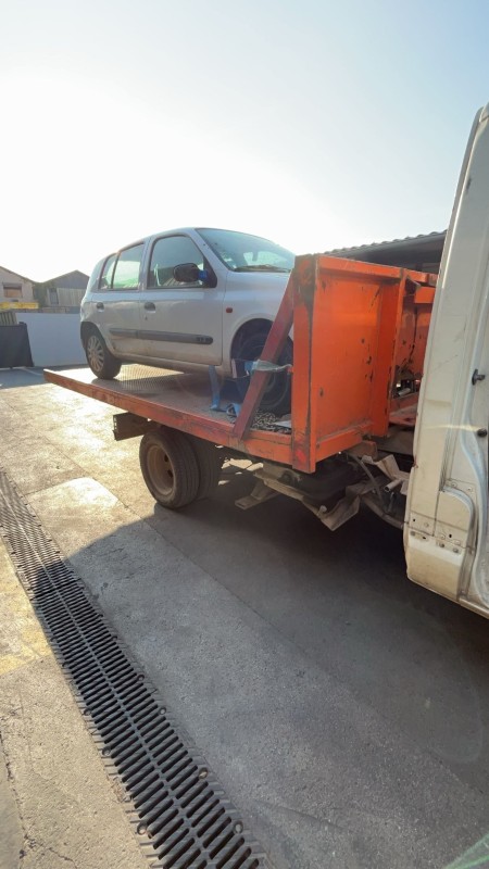 Enlèvement d’épave gratuit à Saint Maximin 