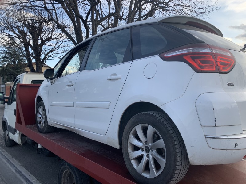 Epaviste gratuit à  Venelles 