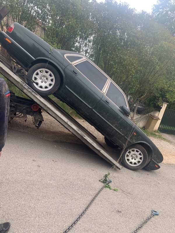 Enlèvement gratuit d’épave à Fuveau 