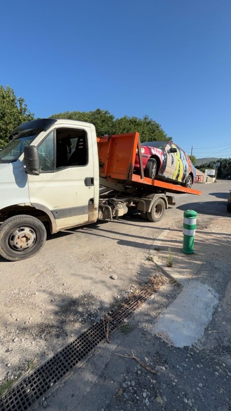 Enlèvement d’épave gratuit à  peyrolles en Provence 