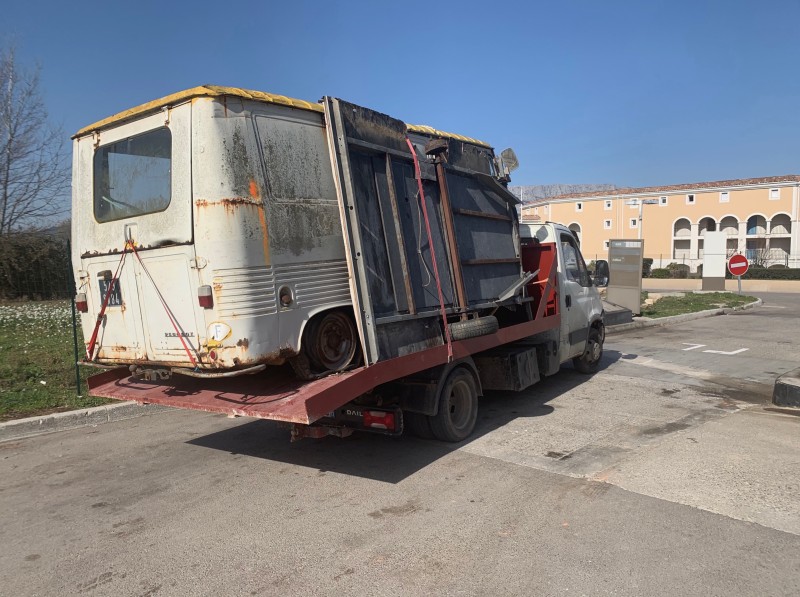 Epaviste gratuit à Gardanne 