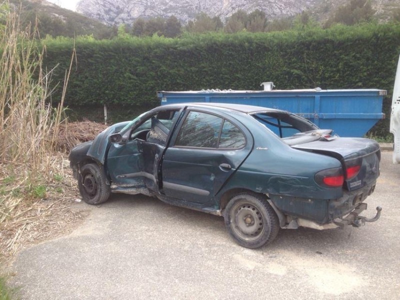  Enlèvement d’épave à Roquevaire