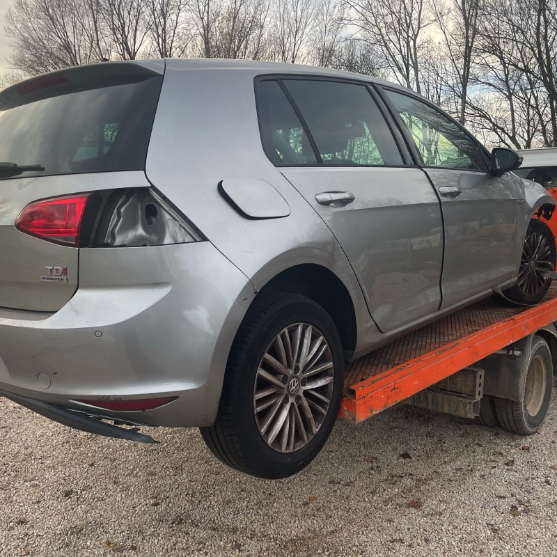 Enlèvement d’ épave sur la commune de Trets dans les Bouches-du-Rhône pour prime à la Casse